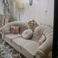 مبل نه نفره به همراه میز نهارخوری