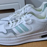 کتانی نو با تخفیف بالا|کیف، کفش، کمربند|بجنورد, |دیوار