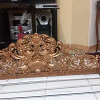 کتبیه طلایی