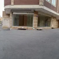 مغازه تجاری خ امام بلوار زینبیه|اجارهٔ مغازه و غرفه|قم, پشت انبار نفت|دیوار