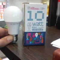 لامپ کم مصرف ۱۰ وات