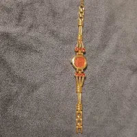ساعت طلائی