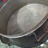 دیگ مسی|ظروف پخت‌وپز|اصفهان, بهارستان|دیوار