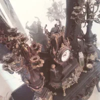 فروش دو عدد شمعدان برنز و ساعت قدیمی|کلکسیون اشیاء عتیقه|یزد, |دیوار