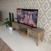 مبل ۷نفره و غذاخوری ۸نفره