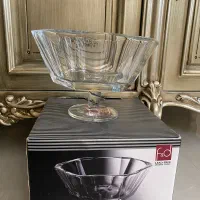 ظرف پایه دار ترک