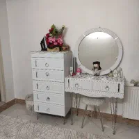 میز ارایش و دراور|مبلمان خانگی و میز عسلی|کاشان, غربت|دیوار