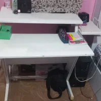 میز کامپیوتر