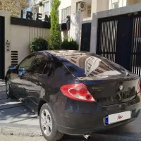 جن تو (پروتون)اتومات