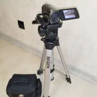 دوربین فیلمبرداری عکاسی سونی اصل با سه پایه و کیف|دوربین عکاسی و فیلم‌برداری|کرمان, |دیوار