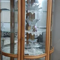 ویترین  چوبی