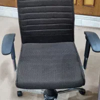 میز و صندلی