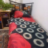 تخت یکنفره
