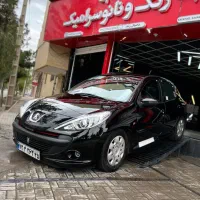 مـرکـز تخـصصی احیـای رنـگ و سـرامیک خـودرو