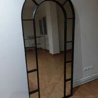 آینه قدی فلزی محکم