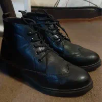 بوت زنانه .سایز ۳۷ در حد نو