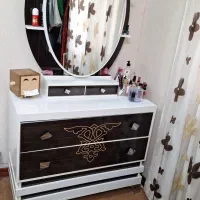 میز آرایش و کمد