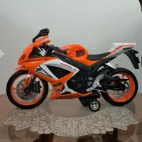 اسباب بازی موتور سوزوکی