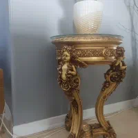 میز کنار سالن