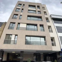 یکجا ۱۱۰۰ متر سند اداری ۱۳۰۰متری مستغلات