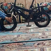 دوچرخه ۱۲ فروشی