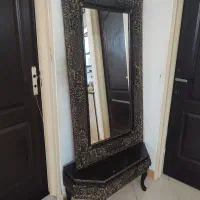 آینه و کنسول سلطنتی و منبت کاری شده