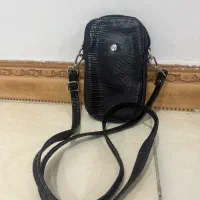 کیف رودوشی مشکی براق