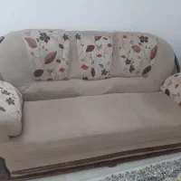 مبل راحتی ۷نفره سالم(همراه جلو مبلی وعسلی ها)