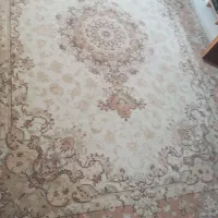 دو عدد فرش ماشین ۶ متری به فروش میرسد