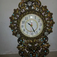 یک عدد ساعت در حد نو