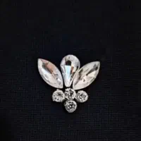 هر مدل چادر نگین کریستال پذیرفته میشود