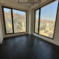 ۲۳۵ متر ابرسازه مدرن/ پلان تفکیکی / روف‌گاردن۴فصل