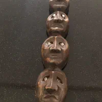 چراغ خواب مجسمه چوبی