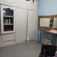 اجاره میز صندلی و اتاق در سالن زیبایی تابلو دار|اجارهٔ دفتر کار، اتاق اداری، مطب|اسلام‌شهر, مطهری|دیوار