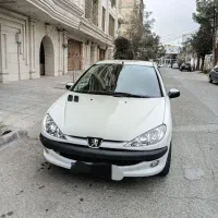 ۲۰۶ صندوقدار