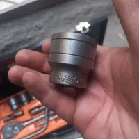 بکس ۲۴ پارچه آلمانی اصلی دسته دوم کلاقی USA قفلی|ابزارآلات|مشهد, شهید معقول|دیوار