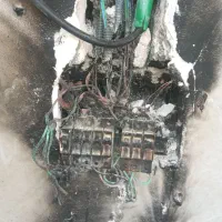 برقکار،برق کار،برقکشی ساختمان،نصاب لوستر،آبگرمکن