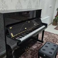 پیانو آکوستیک آگوست هافمن