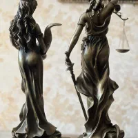 مجسمه های ثروت و عدالت|مجسمه، تندیس، ماکت|تهران, حشمتیه|دیوار