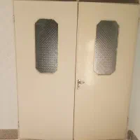 در پذیرایی واتاق