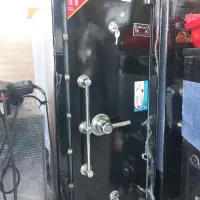 گاوصندوق مدل ۱۲۰۰ سوپرایران کاوه زدسرقت هرزگرو