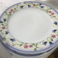 سه دست پلوخوری کار کرده در حد نو