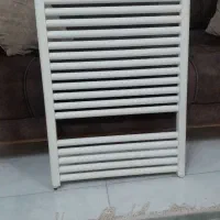 حوله خشک کن دیواری