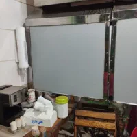 یک عددفرساندویچی فروشی