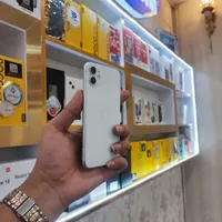 اپل iPhone 11 با حافظهٔ ۱۲۸ گیگابایت|موبایل|مشهد, سید رضی|دیوار