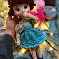 عروسک بافتنی بافته شده با کاموای ترک