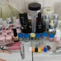 تمام لوازم کاشت ناخن نو به فروش میرسد