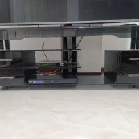 میز تلویزیون سالم و بی خط وخش درحد نو|میز تلویزیون|کرج, ساسانی (قلمستان)|دیوار