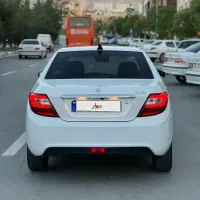 دنامدل ۴۰۲ دنده|خودرو سواری و وانت|اصفهان, کوی ولی عصر|دیوار