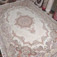 فرش تازە و کهنه